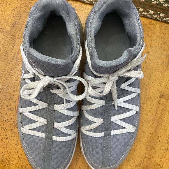 Nike Lebron 17 - Picture 6 of 11